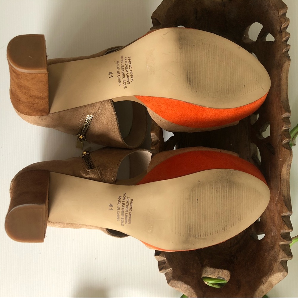 Wild Rose Platform Heels - Picture 7 of 12